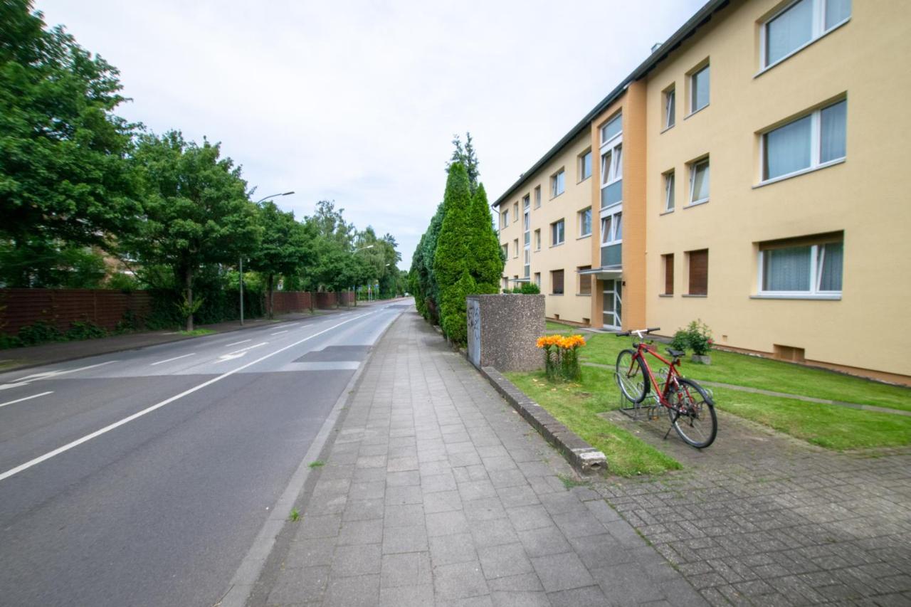 Tolstov Apartments - Big 1 Room Apartment - 15 Min Messe DUS Meerbusch Eksteriør billede